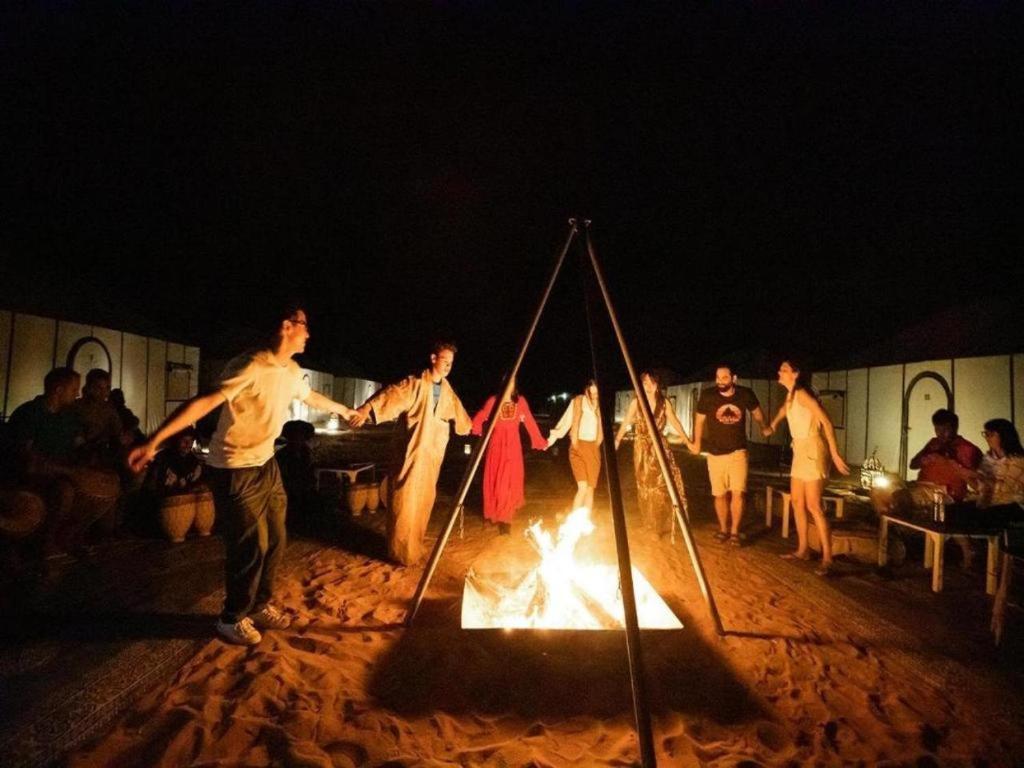 Best Desert Luxury Camp เมอร์ซูกา ภายนอก รูปภาพ